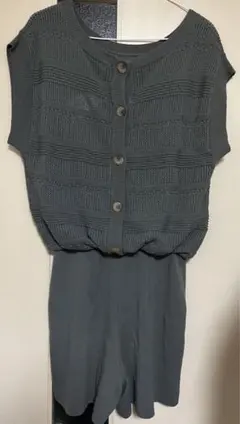 新品BEAUTE DE OPAQUE ボーテドオペーク透かし編みニットロンパース