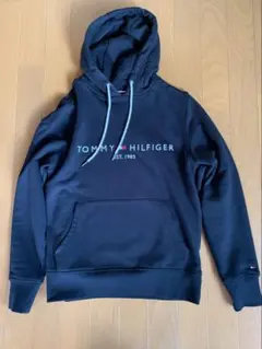 トミーフィルフィガー パーカー黒