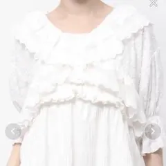 メリージェニー　スカラップfrillボレロ