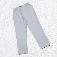 【theory luxe】　 テーパードパンツ　（４０）　スラックス　ウール混のサムネイル