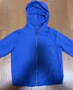 ユニクロ　ポケッタブルパーカー　ジャケット　110cm