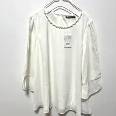 イング　レディース ブラウス オフホワイト レース　ビジュー付き