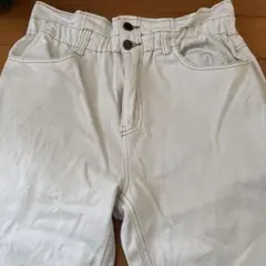 Item thumbnail for item 75fd58fe-0424-450d-8917-970f656dbd0e