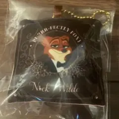 ディズニーズートピア2 オーマイカフェ　ニックタキシードクッションキーホルダー