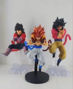 ドラゴンボール 超サイヤ人4ゴジータ　超サイヤ人4　悟空&ベジータ フィギュア