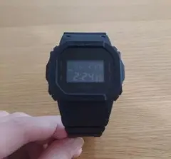 CASIO G-SHOCK ブラック DW-5600BB⌚