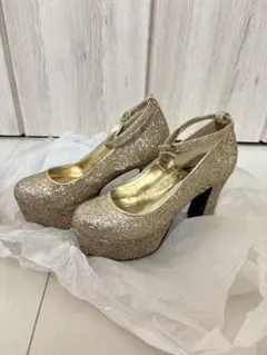 【美品】キラキラウェディングシューズのサムネイル