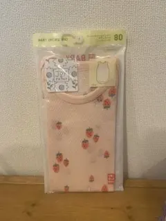 【新品未開封】UNIQLO ベビー肌着 ボディスーツ いちご柄 80 メッシュ