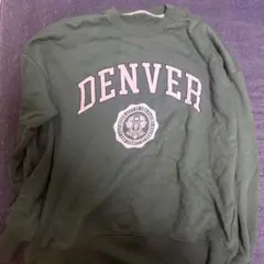 DENVER プリント ダークグリーン トレーナー