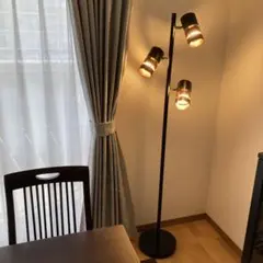 IKEA イケア スタンドフロアライト KVART クヴァルト 3灯 廃盤 - メルカリ