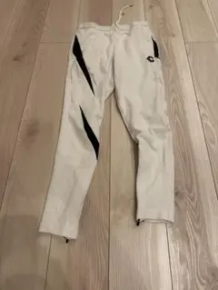 CRONOS スウェットパンツ ホワイト Sサイズ 使用しなくなった為売ります