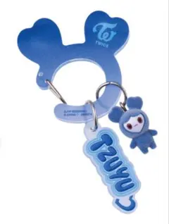 ツウィ　TWICE LOVELYS アクリルカラビナフロッキーマスコット