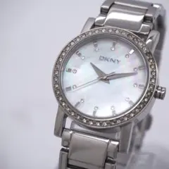 146 稼動 DKNY レディース 時計 シェル文字盤 シルバー ストーン
