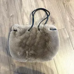 ベージュファー ハンドバッグ