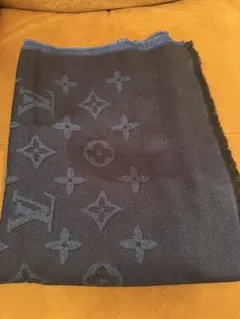✦ルイヴィトン・Scarf・ □大✦SILK．25日更にお値引❥ ★ヒロ様が確認 ✦ルイヴィトン・Scarf・ □大✦SILK．25日更にお値引❥ ☆ヒロ様が