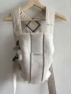 BabyBjorn 抱っこ紐 ベージュのサムネイル