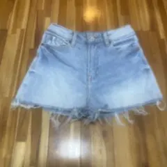 H&M DIVIDED ライトブルー デニムショートパンツ EUR 32