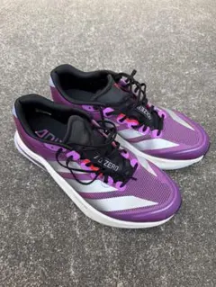 ADIZERO アディゼロ　ボストン13 28㎝