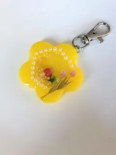 No90 チューリップお花シャカシャカキーホルダー黄色×白