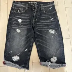 ダメージ　デニムショート