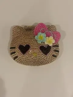 Sanrio ハローキティ ビーズ刺繍 チェーンポーチ - メルカリ