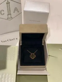 Van Cleef & Arpels ネックレス