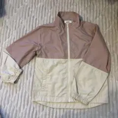 くすみピンクとクリーム色のジャケット　薄手　120センチ