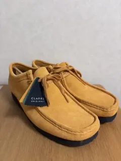 Clarks Originals ワラビー スエード イエロー 28cmのサムネイル