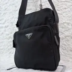 美品✨プラダ ショルダーバッグ ナイロン ブラック 三角ロゴ 白タグ アマゾン型