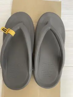 TAW&TOE（トーアンドトー)グレー　41サイズ　Lサイズ