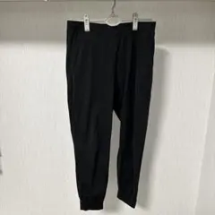 ユニクロ　ウルトラストレッチアクティブジョガーパンツ　黒／XL