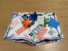 新品　アリーナ　水着　M