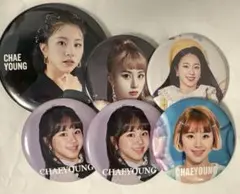 TWICE 彩瑛 徽章 組合販售