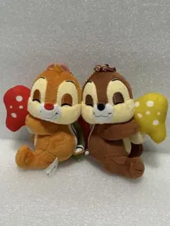ディズニーストア　チップとデール　ぬいぐるみ　きのこ　秋　ブラッシュキーチェーン