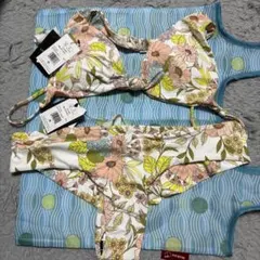 VOLCOM ビキニ　花柄　ボタニカル　上下のサムネイル