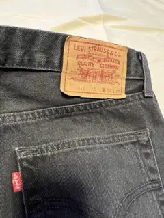ほぼ新品】 Levi