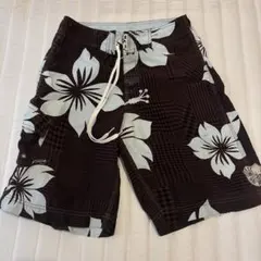 billabong 水着　花柄　ハーフパンツ　30サイズ