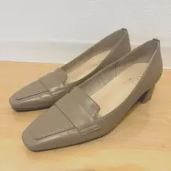 Artemis by Diana スクエアトゥヒールアップローファー