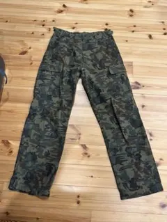 最終値下げ！迷彩カーゴパンツ
