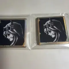 ２個　第五人格 アイコン缶バッジ 彫刻師 ガラテア IdentityV