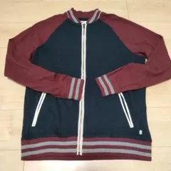 美品　激レア　Levi's スリムフィット フルジップ ジャンパー Mのサムネイル