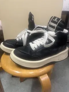 Item thumbnail for item 3cd5a618-0064-4bc8-ae9d-f6caa276e2a9