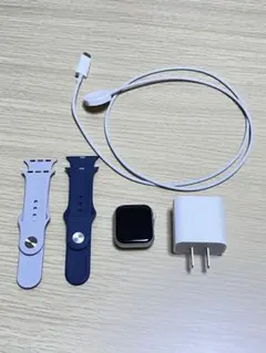 Apple Watch SE第2世代40mm　ベルト2本　充電器