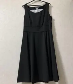 H&M ワンピース ブラック フレアワンピース 未使用 タグなし★ベルトなし