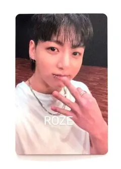 ② BTS ジョングク グク GOLDEN ラキドロ ユニバ トレカ