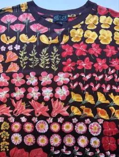 GUCCI 花柄 半袖 Tシャツ Mサイズ(レディース&メンズ)のサムネイル