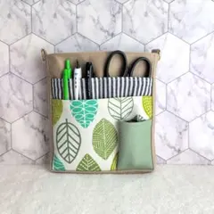 Item thumbnail for item 3ffedd38-bb93-4aaf-aa71-c3190f9e0909