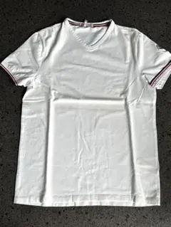 Moncler ホワイト Vネック Tシャツ
