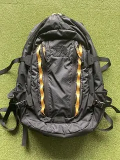 ノースフェイス ビッグショットBIG SHOTブラック&ゴールド黄リュックパック