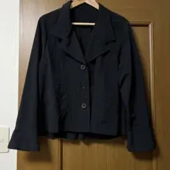 ブラックジャケット